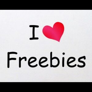 Meet your Posher, Freebies Queen :)